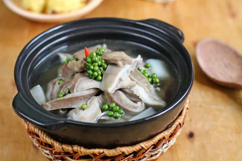 Bao tử heo hầm tiêu - 100 món ăn Việt